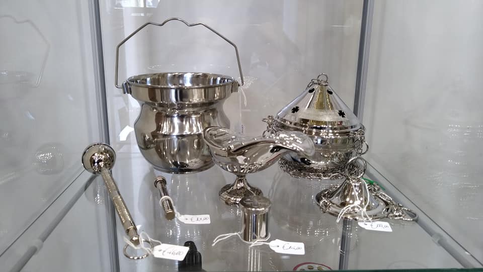 TOTUS TUUSAccessori Liturgici